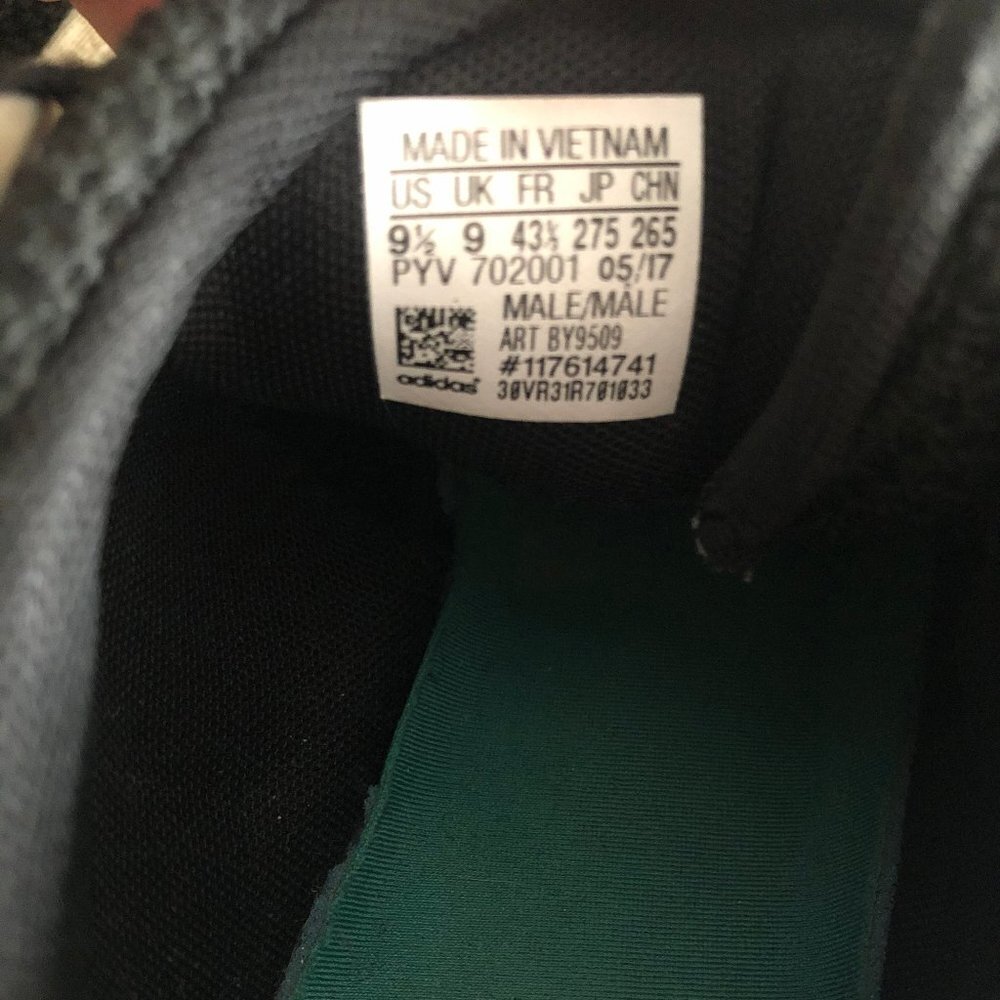 Black and White Adidas EQT Sneakers Size 9.5 - Picture 6 of 8
